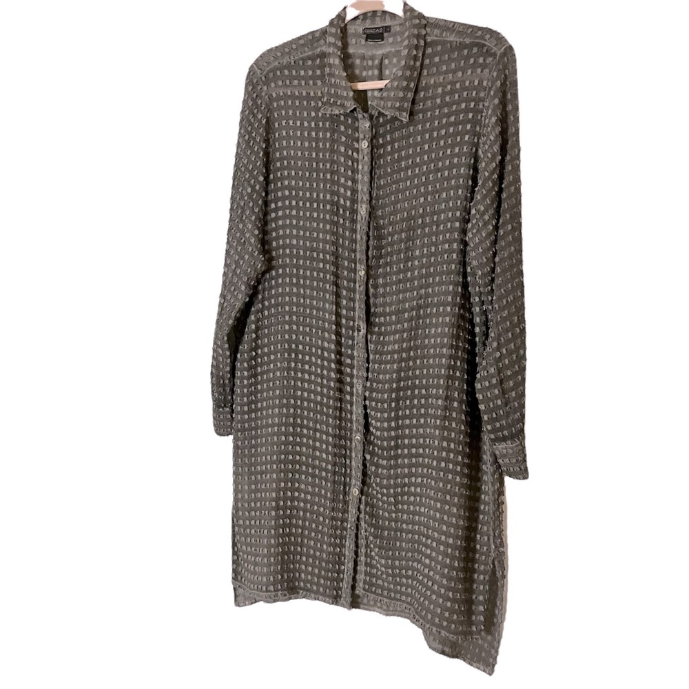 GRIZAS LONG SILK TUNIC. SHEER FLOWING FABRIC WITH LOTS OF TEXTURE .
